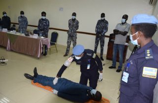 UNMISS: Rwandan Police Peacekeepers Train Local Security Personnel on First Aid