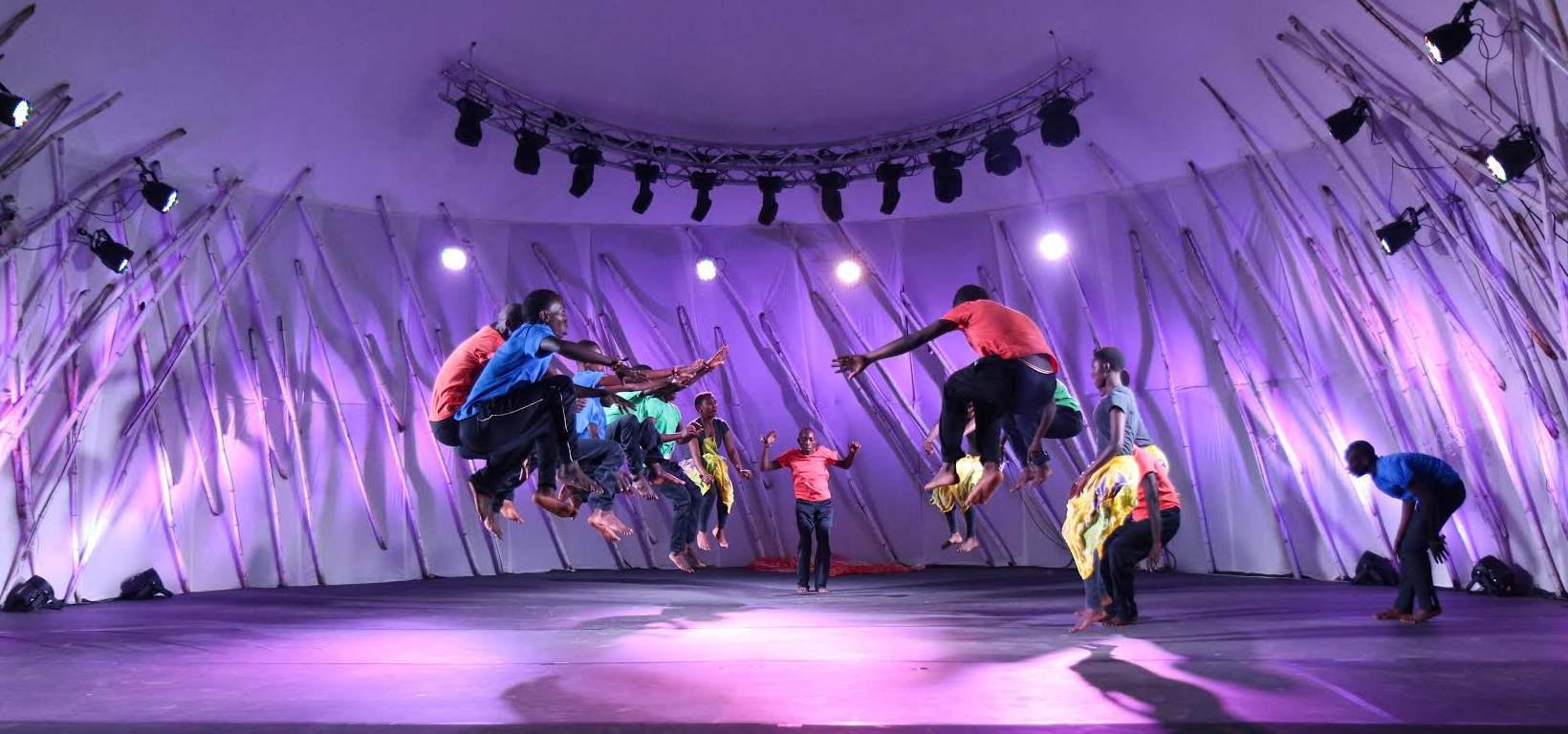 Several intersting performances will continue during the four-day Ubumuntu Arts Festival 