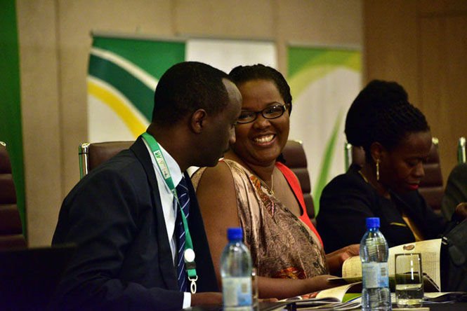 BRD boss Alex Kanyankore chats with Agriculture min Mukeshimana at AFRACA summit