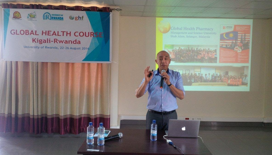 A pharmacist lectures during the pharmacy professionals gathering in Kigali