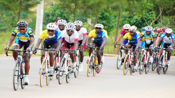 Rwandan cyclist leading in a local competition 