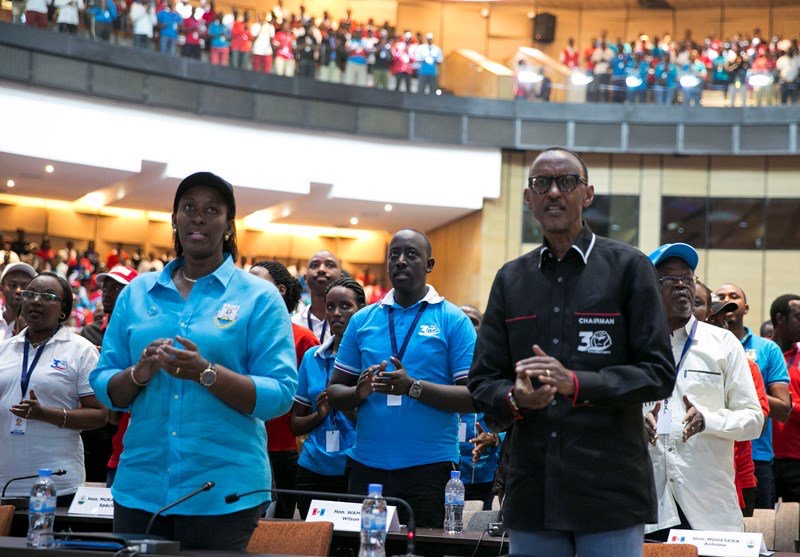 Kagame Pledges His Best to RPF Party Cadres   