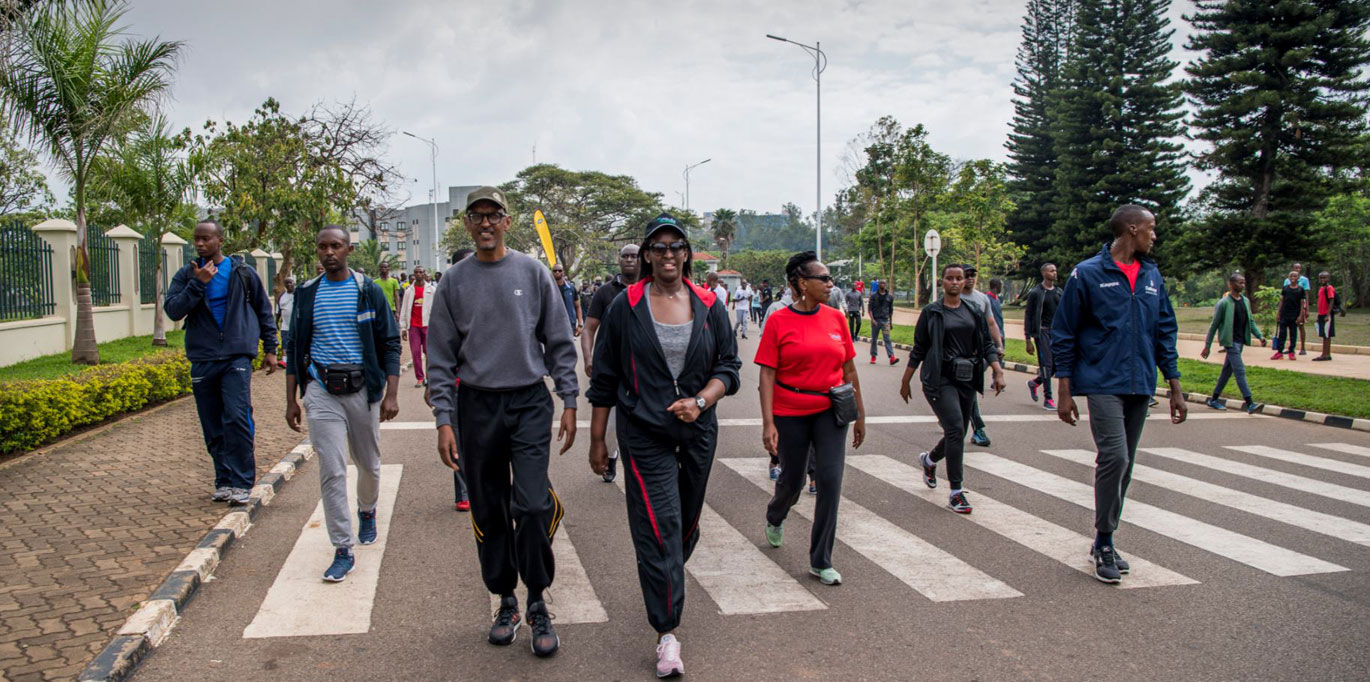 Kagame Joins Kigali Residents for Fitness Walk