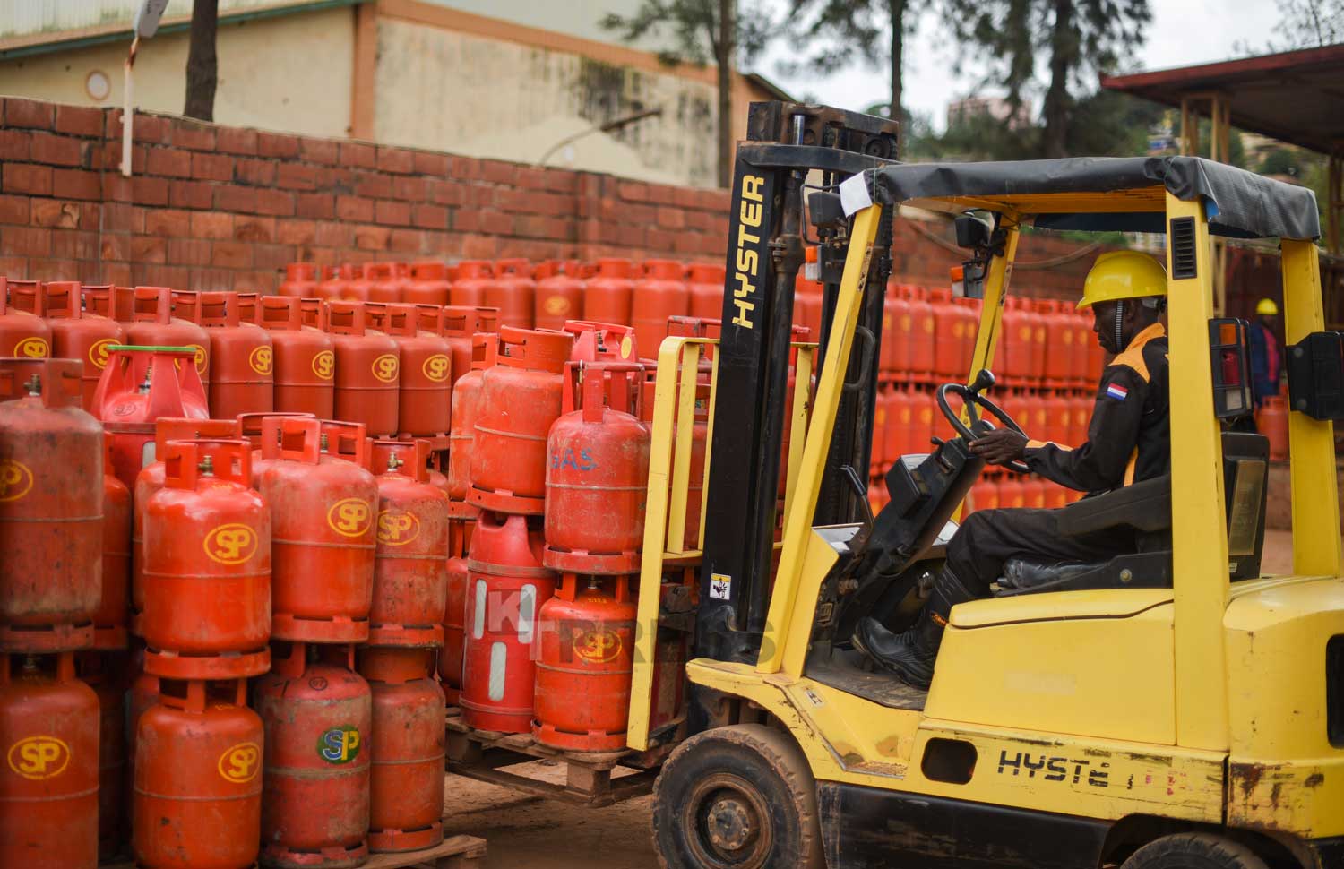 Cooking Gas Importers Hiking Prices at Own Discretion