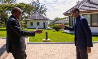 Kenya’s President Kenyatta Arrives in Rwanda for Working Visit