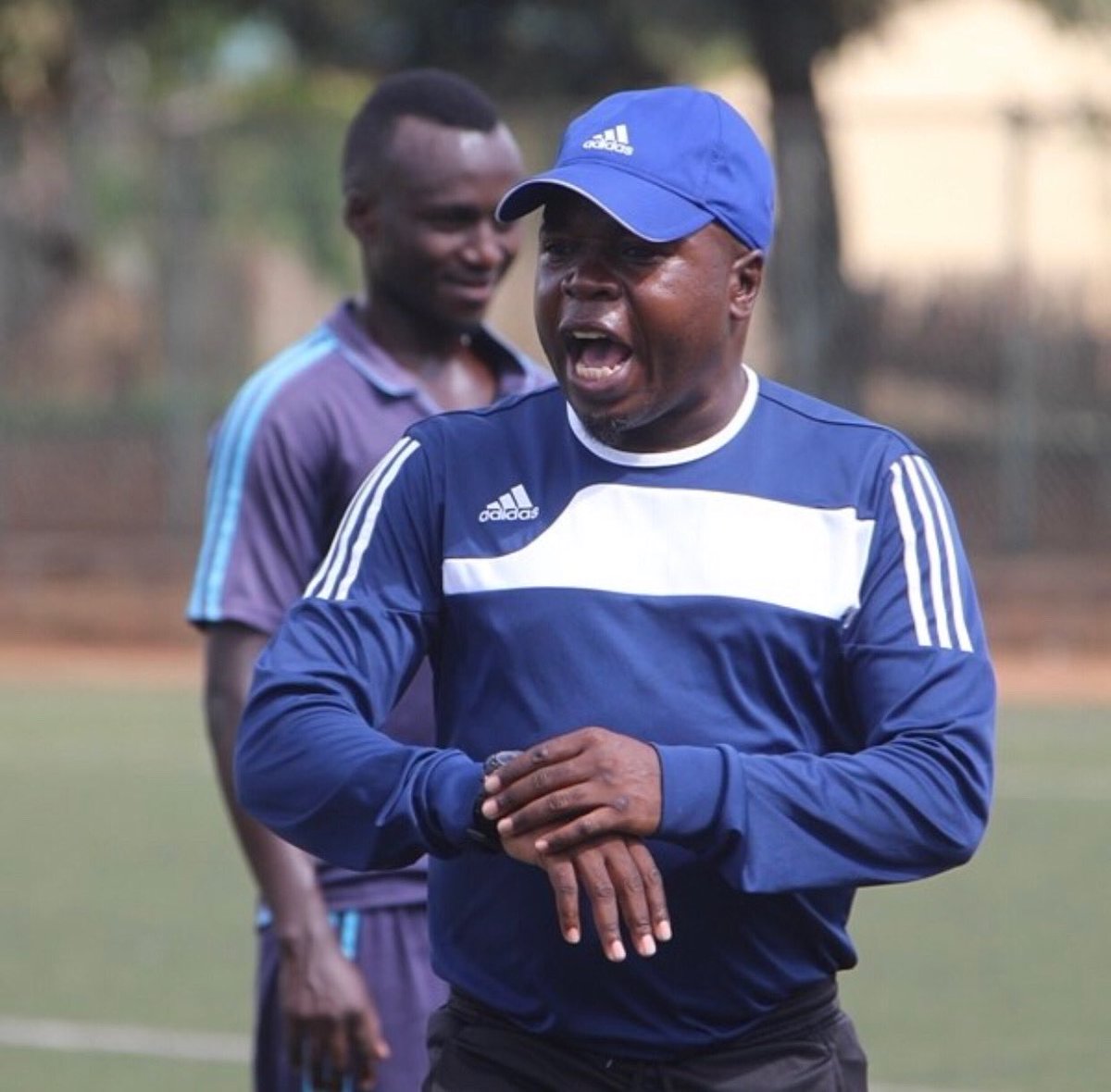 Police FC Coach Mphande Slapped with a 4-month Ban