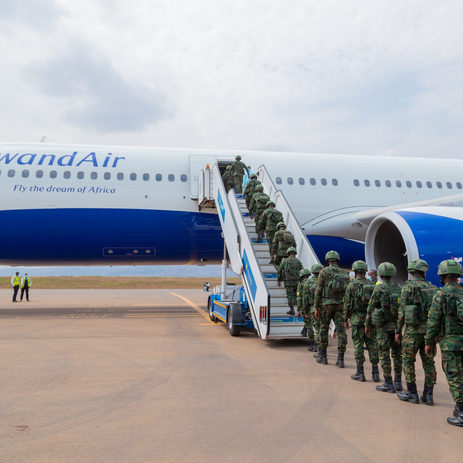 Rwanda Confirms Offensive on Mozambique Insurgents