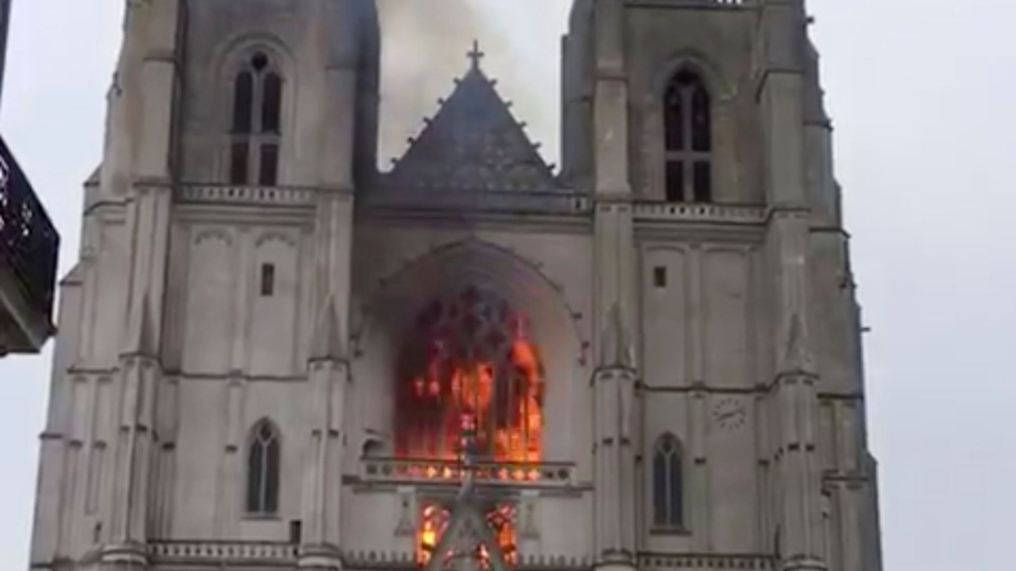 France: Rwandan Man Linked to Nantes Cathedral Fire Suspected of Murdering Priest