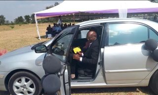 School Alumni Reward Head Teacher with A Car