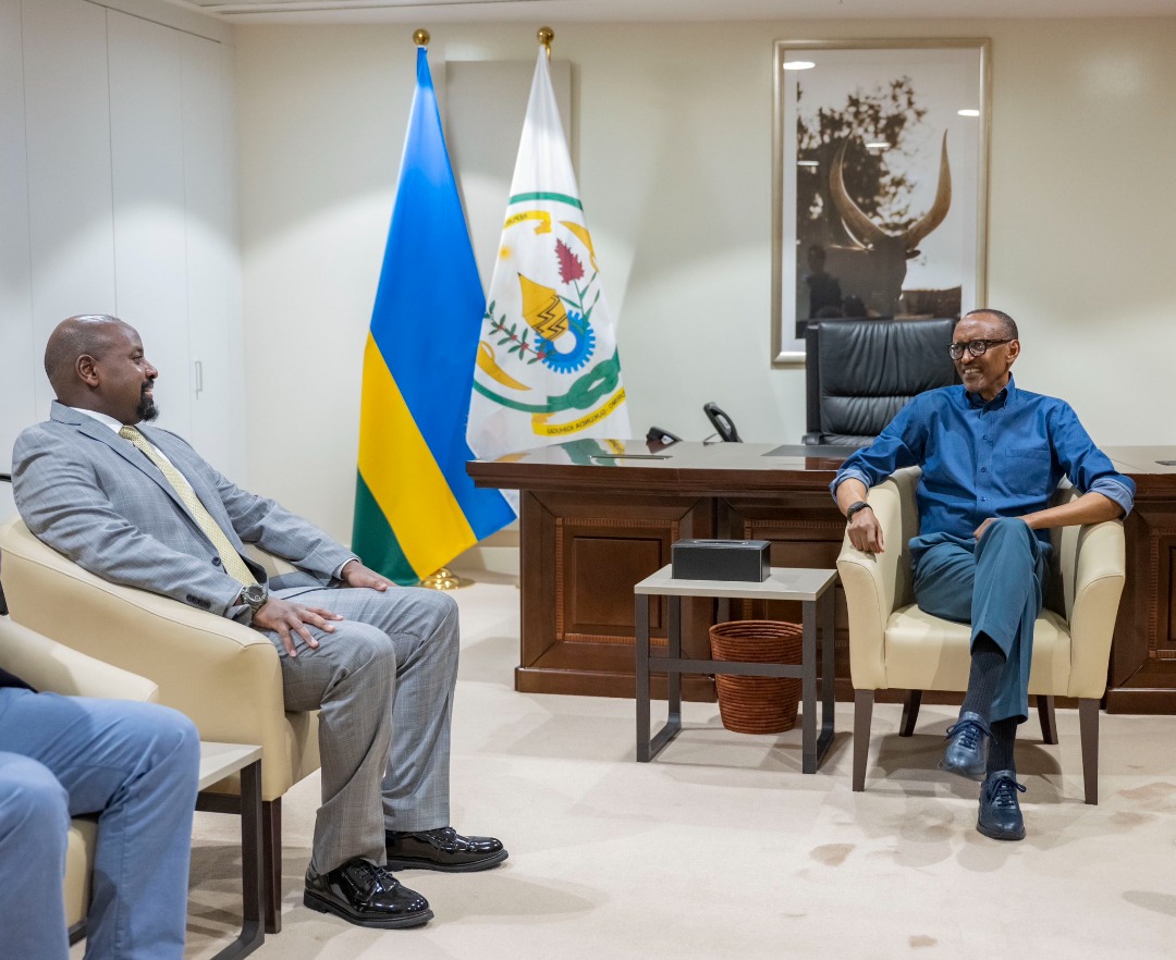 PHOTOS: President Kagame Meets General Muhoozi