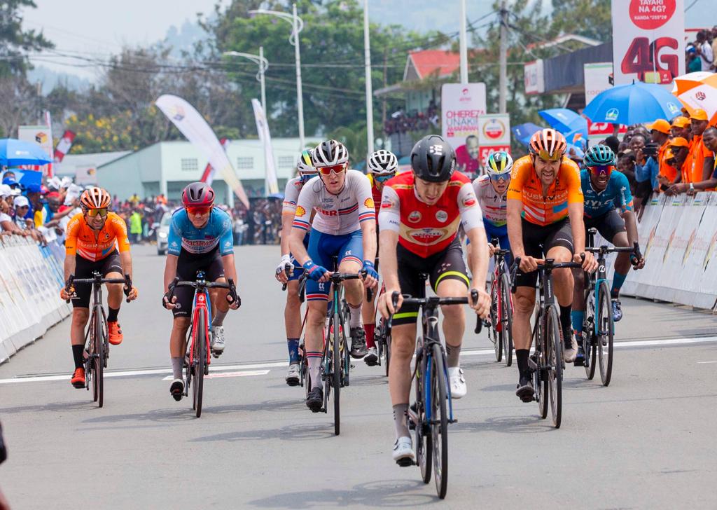 Lecerf books yellow jersey as South African Ormiston wins stage 5