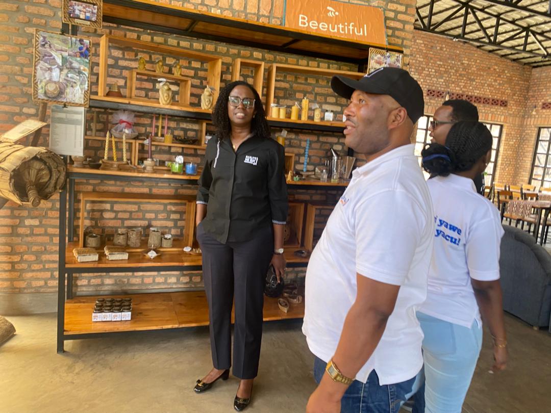 Bank of Kigali CEO Begins Client Engagement Tour in Southern Province